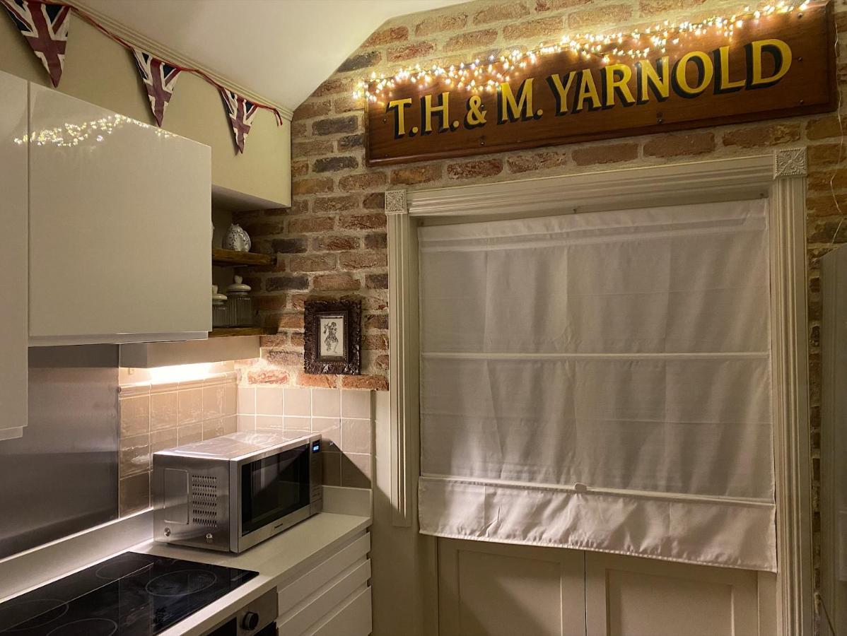 Enchanting 1 Bedroom Home With Kitchen Saffron Walden Extérieur photo